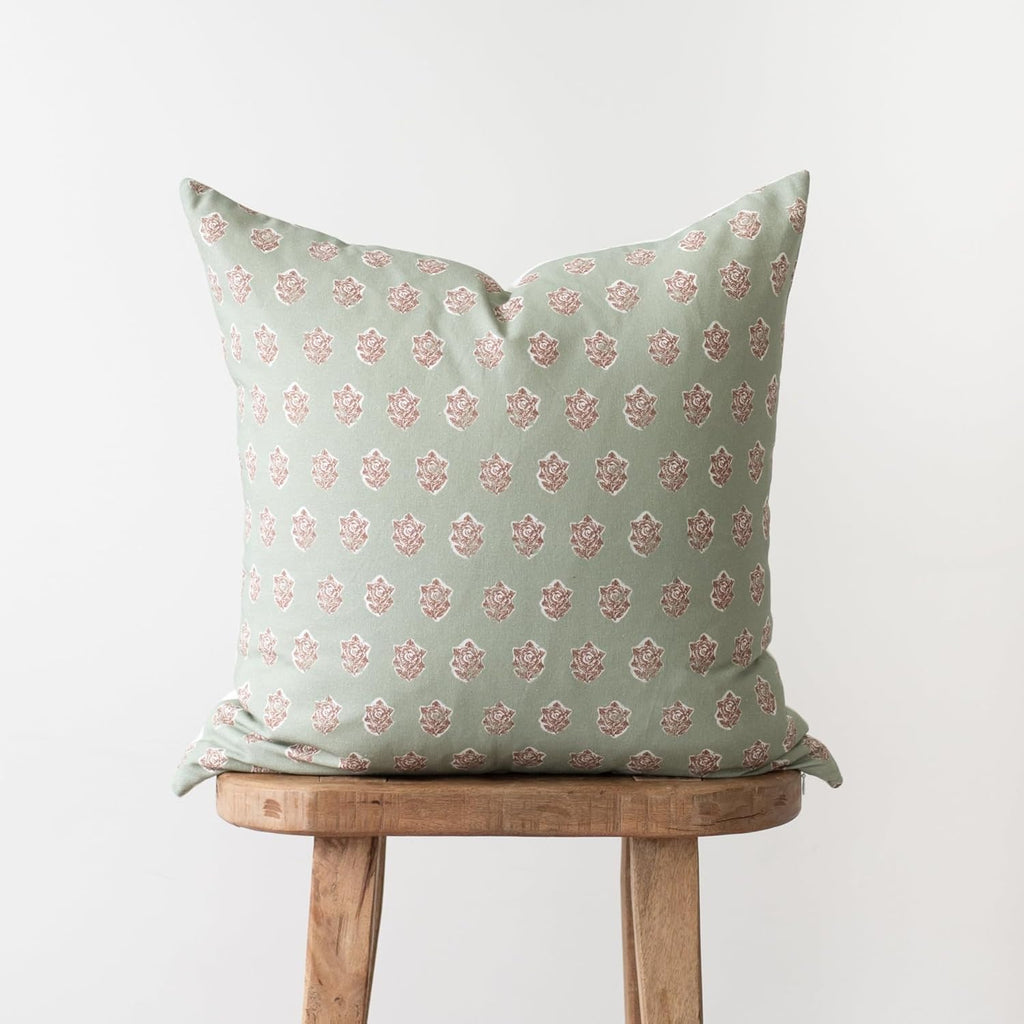 Woven Nook - Modern & Luxurious 22" x 22" Decorative Boho Throw Pillow Covers - Durable Quality & Machine Washable - 100% Cotton Canvas - Wells Set - 4 Pack (22x22)