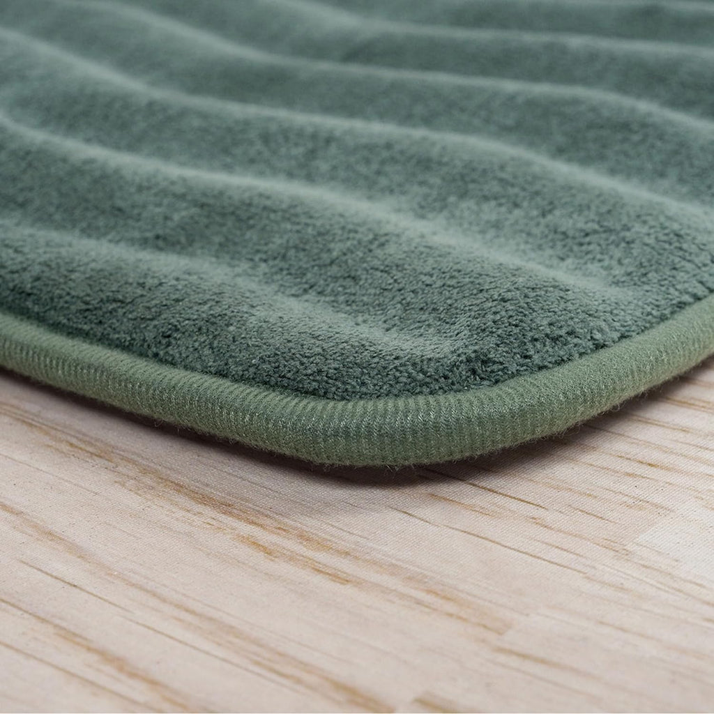 Lavish Home Bathroom Rug Set- 2-Piece Memory Foam Bath Mats-Wavy Microfiber Top-Non-Slip Absorbent Runner for Shower, Tub, Sink, or Kitchen (Green)
