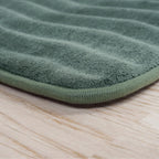 Lavish Home Bathroom Rug Set- 2-Piece Memory Foam Bath Mats-Wavy Microfiber Top-Non-Slip Absorbent Runner for Shower, Tub, Sink, or Kitchen (Green)