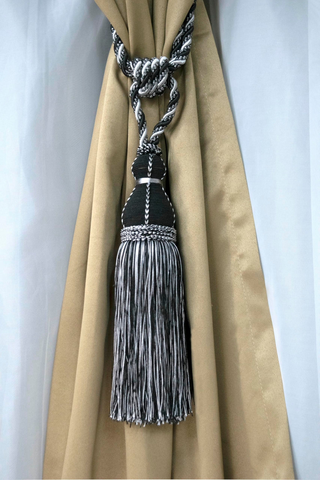 DÉCOPRO Elegant Large Tassel Tieback for Curtains & Draperies, Tassel Length 12" (30.5cm), Spread 30" (76cm) # TBH15, Olive Garden Green (Color# 010) Set of 4